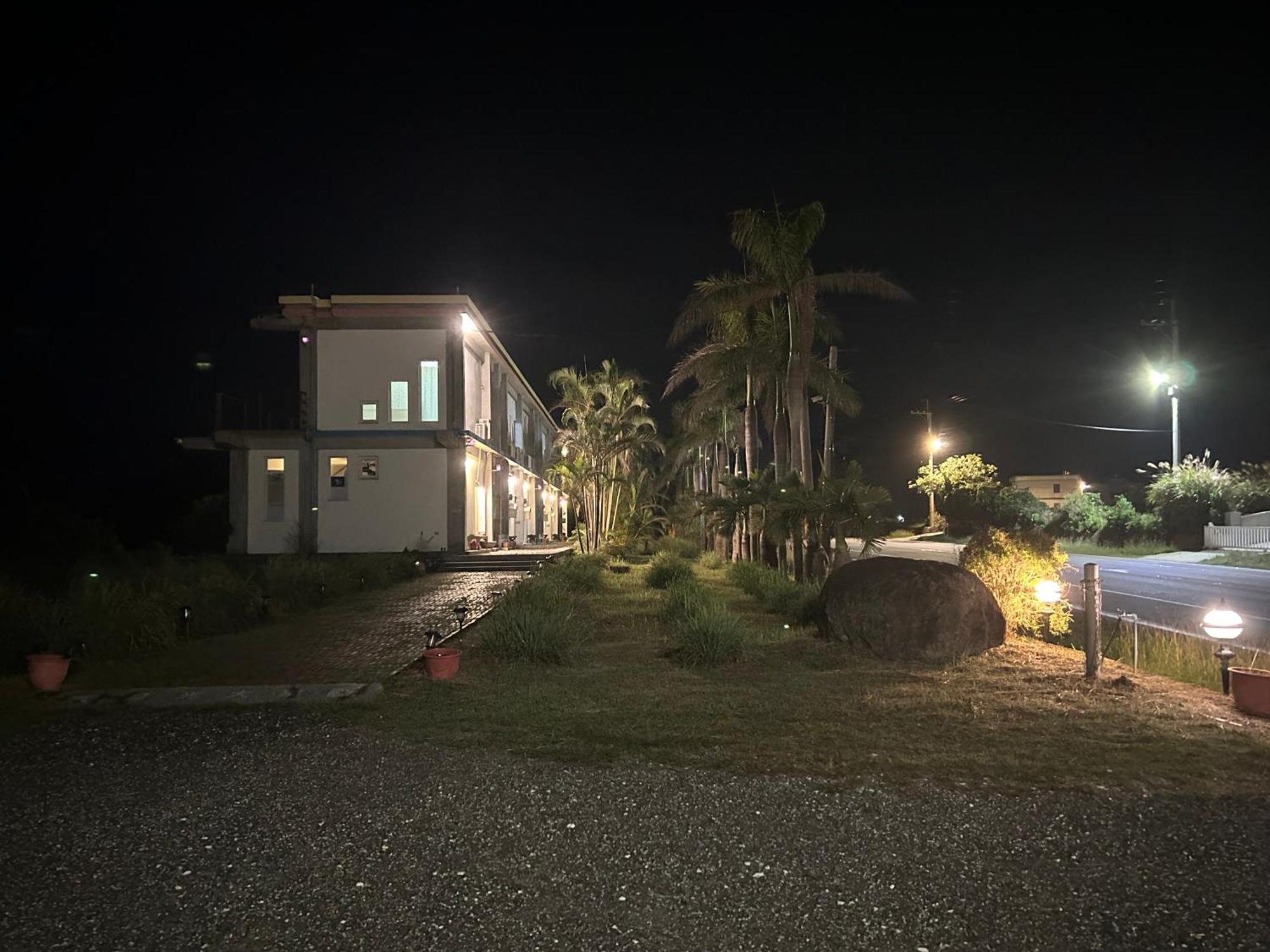 Sun Motel Chenggong Exterior photo